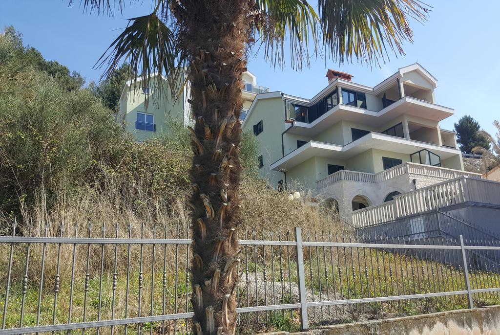 Luxury Residence Omiš Екстериор снимка