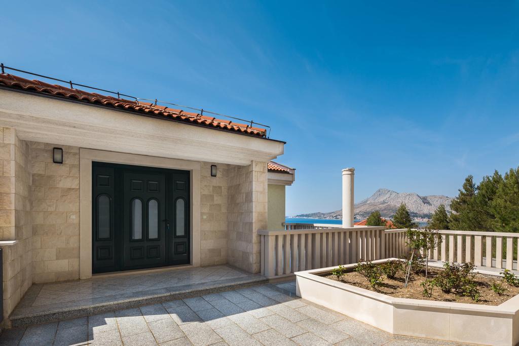 Luxury Residence Omiš Екстериор снимка