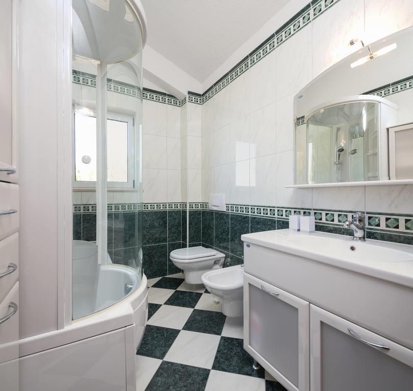 Luxury Residence Omiš Екстериор снимка